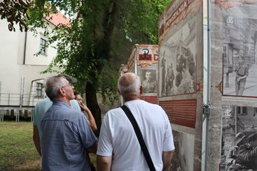 Inscenizacja historyczna i koncert patriotyczny podsumowały wieluńskie uroczystości związane z 80. rocznicą wybuchu Powstania Warszawskiego